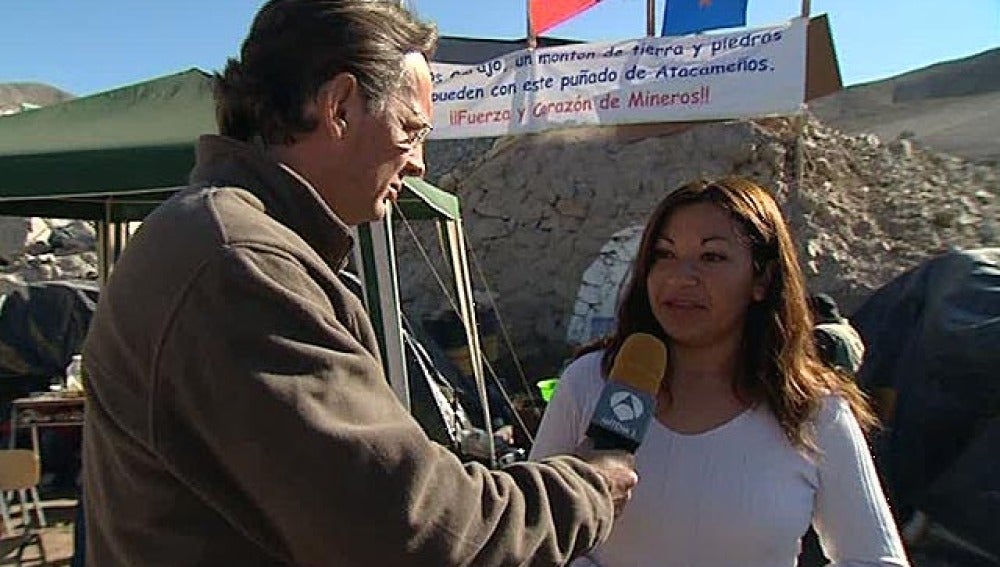 Antena 3 habla con los familiares de los mineros