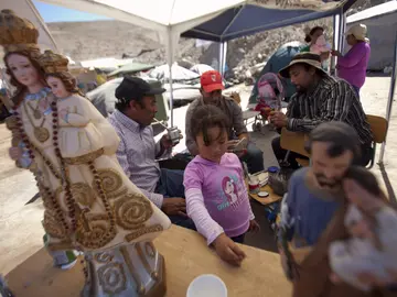 Familiares de los mineros atrapados Familiares de los mineros atrapados