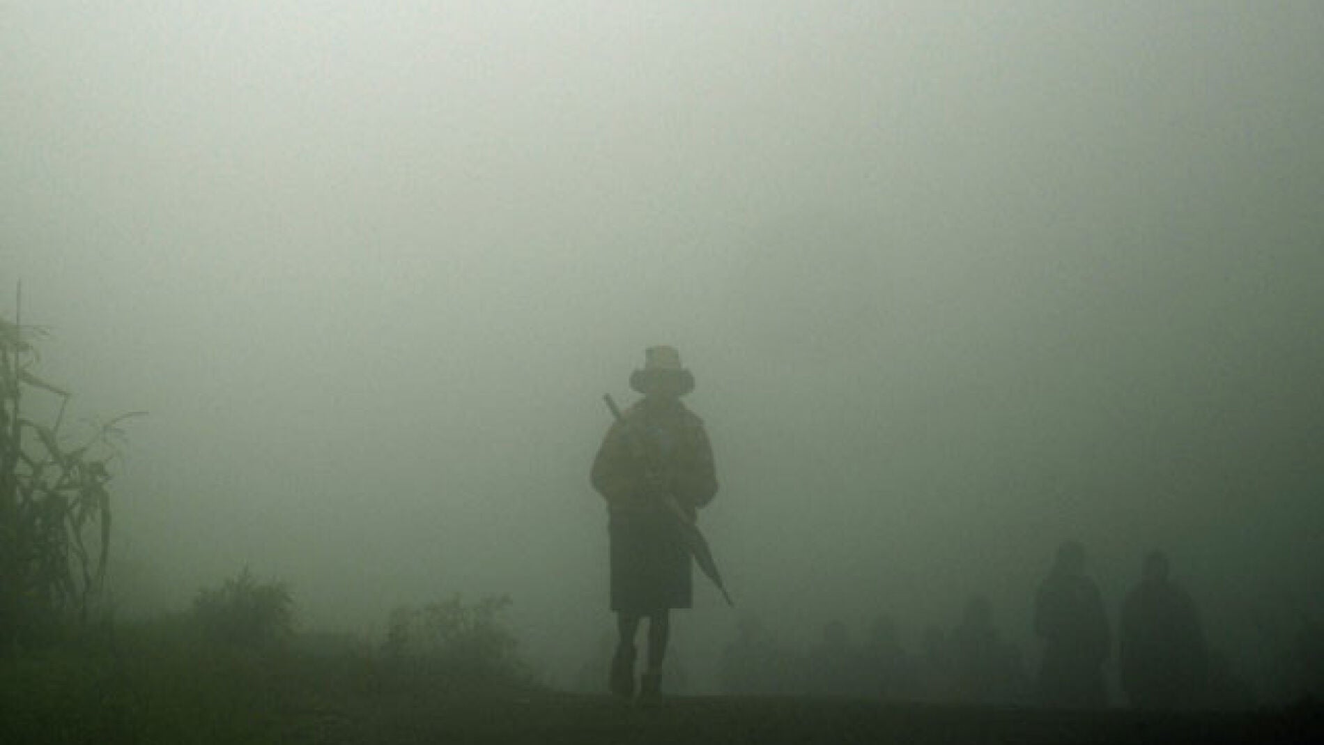 La falta de visibilidad provocada por las fuertes lluvias en Guatemala dificulta los rescates