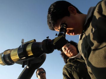 Expertos de la NASA aseguran que se podrán ver los asteroides con telescopios