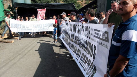 Concentraci&oacute;n de apoyo a los mineros