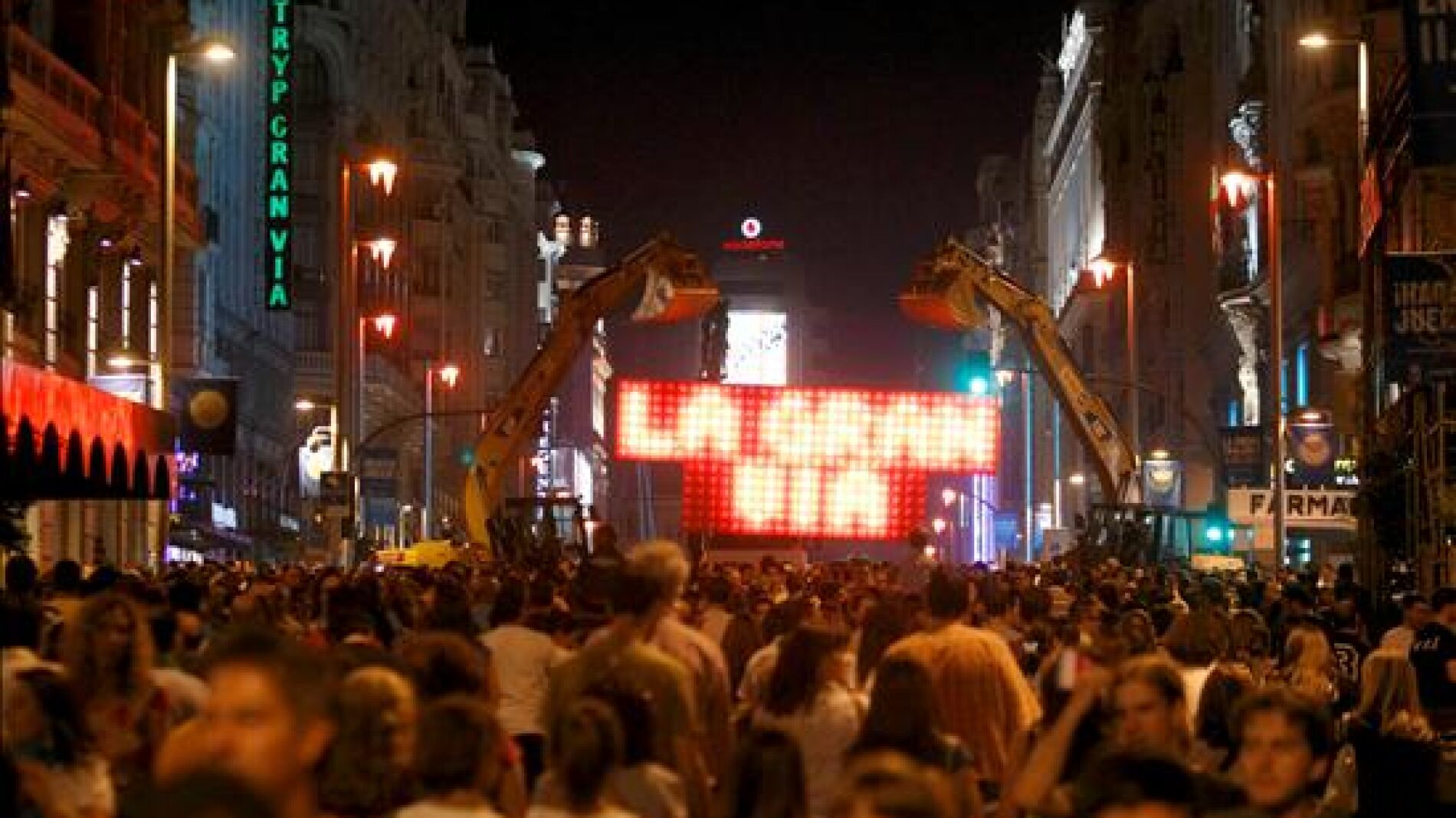 La Gran Via fue una de las protagonistas de esta espectacular noche madrile&ntilde;a