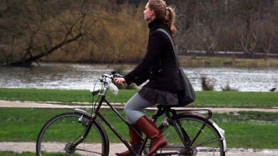 ¿Cuál es el medio de transporte más rápido para cruzar una ciudad?