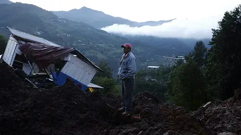 Derrumbe por las lluvias en México Derrumbe por las lluvias en México