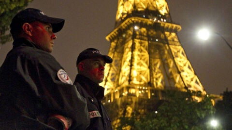 Seguridad en la Torre Eiffel