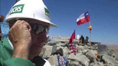 Los mineros de Chile, a punto de ser rescatados