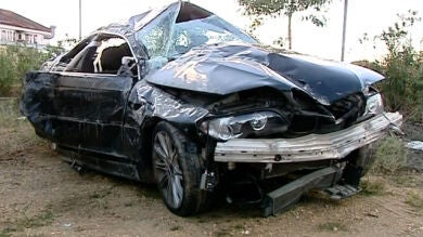 Fallecen tres jóvenes tras volcar su coche en Huelva