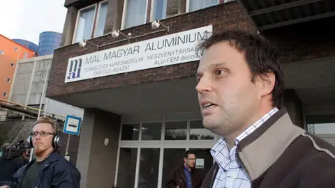 El director de la empresa Magyar Alumínium El director de la empresa Magyar Alumínium