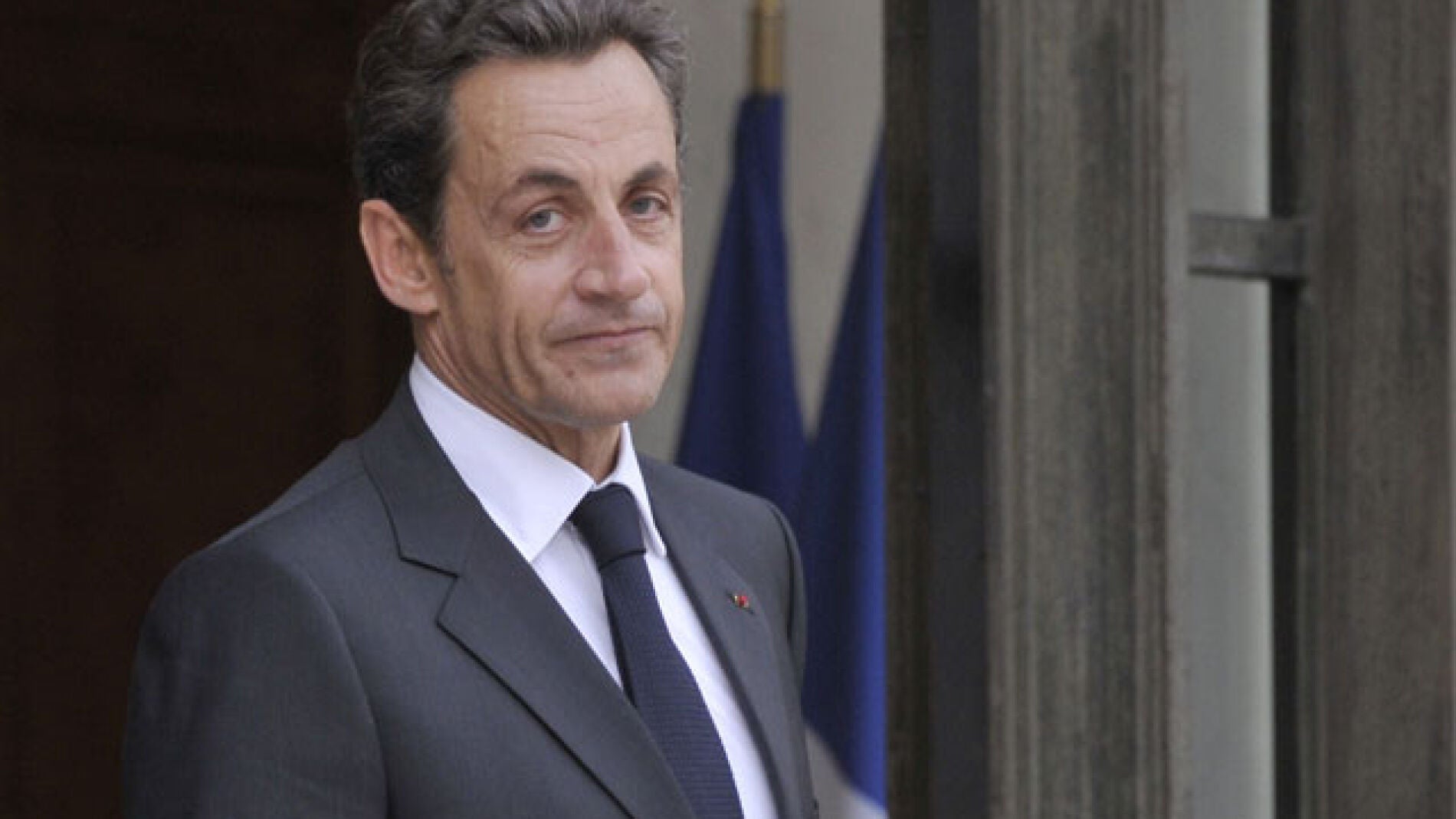 El presidente franc&eacute;s Nicolas Sarkozy en el palacio del Eliseo en Par&iacute;s