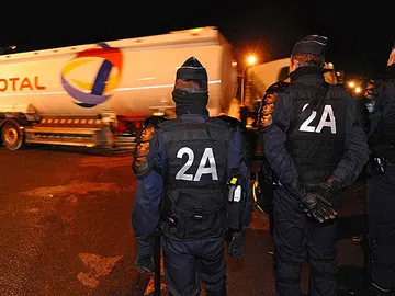 Desbloqueo de refinerías Desbloqueo de refinerías