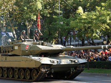 Carros de compate Leopard 2E