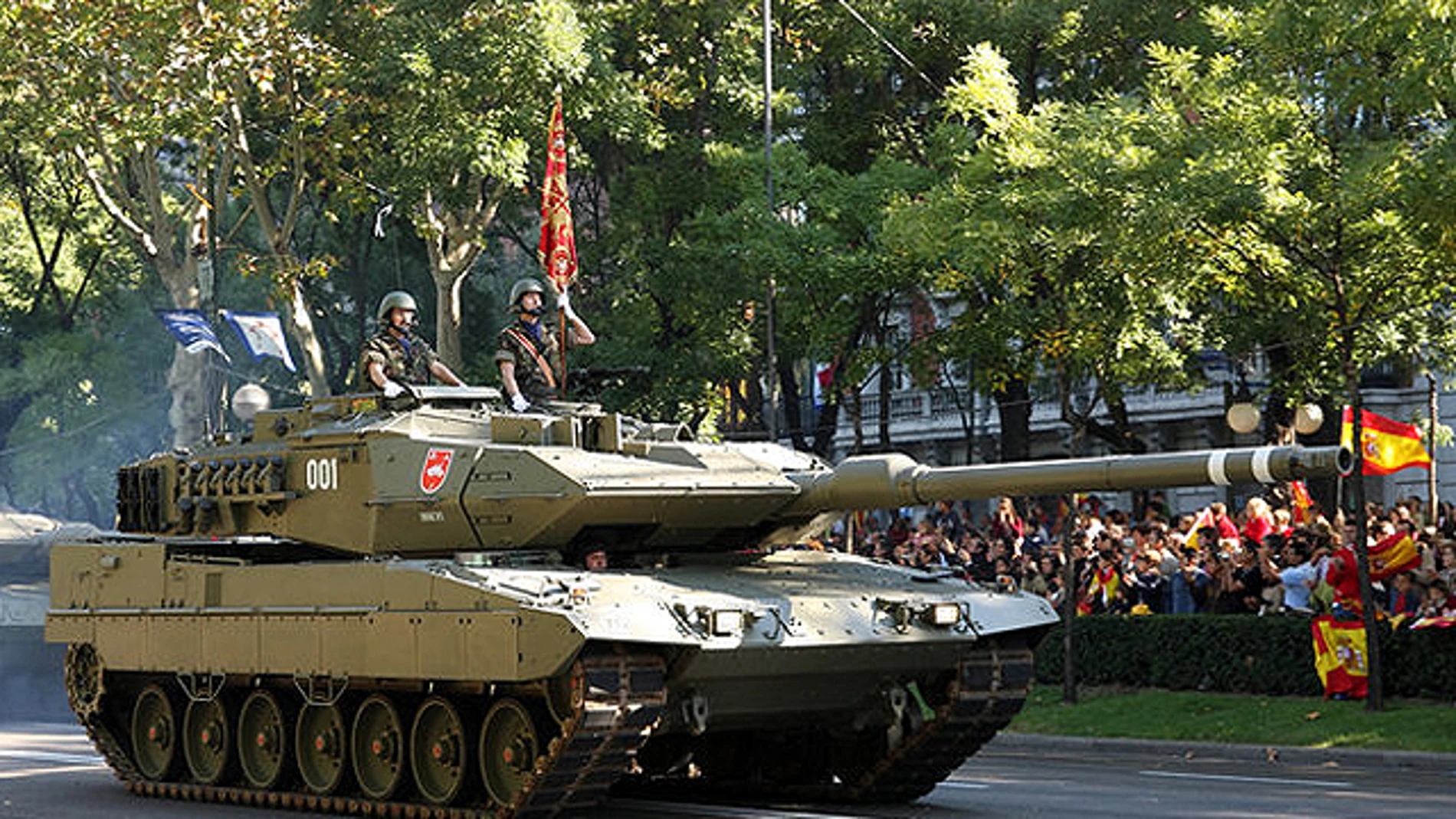 Carros de compate Leopard 2E Carros de compate Leopard 2E