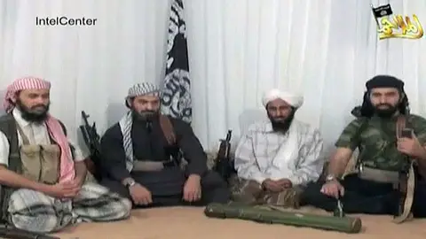 Terroristas yemeníes de Al Qaeda Terroristas yemeníes de Al Qaeda