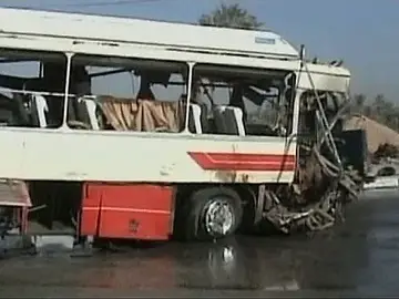 Estado del autobús tras la explosión Estado del autobús tras la explosión