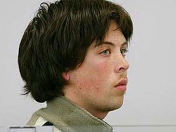 Va a la cárcel por publicar fotos de su ex novia desnuda Va a la cárcel por publicar fotos de su ex novia desnuda