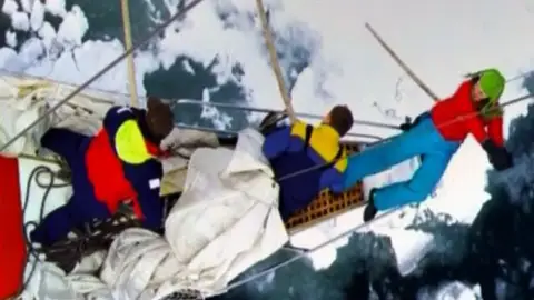 El velero Pedro I El velero Pedro I