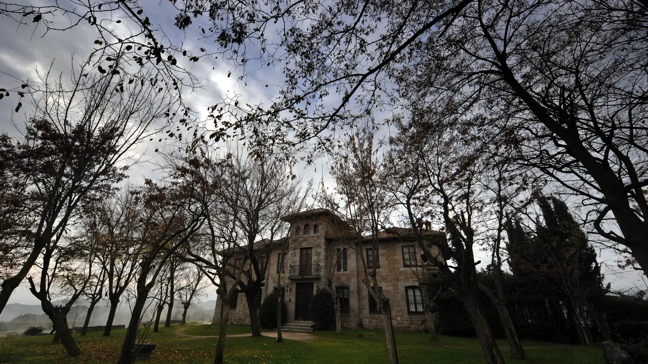 ¿Qué misterio esconde Villa Dorita?