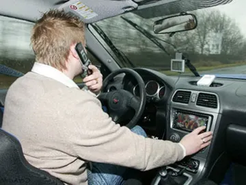Distracciones al volante Distracciones al volante