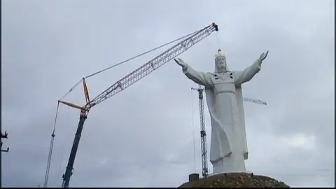 La estatua de Jesucristo más grande del mundo La estatua de Jesucristo más grande del mundo