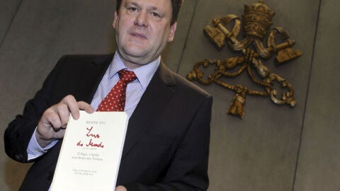 Ya a la venta el libro del Papa