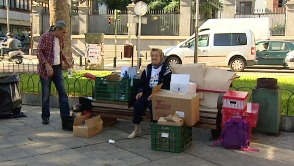 Cáritas pide a todos que colaboremos con las personas sin hogar