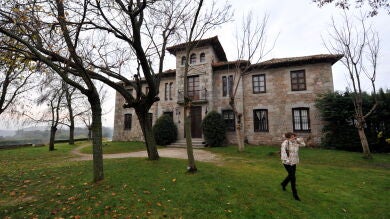 Teorías sobre los secretos de Villa Dorita