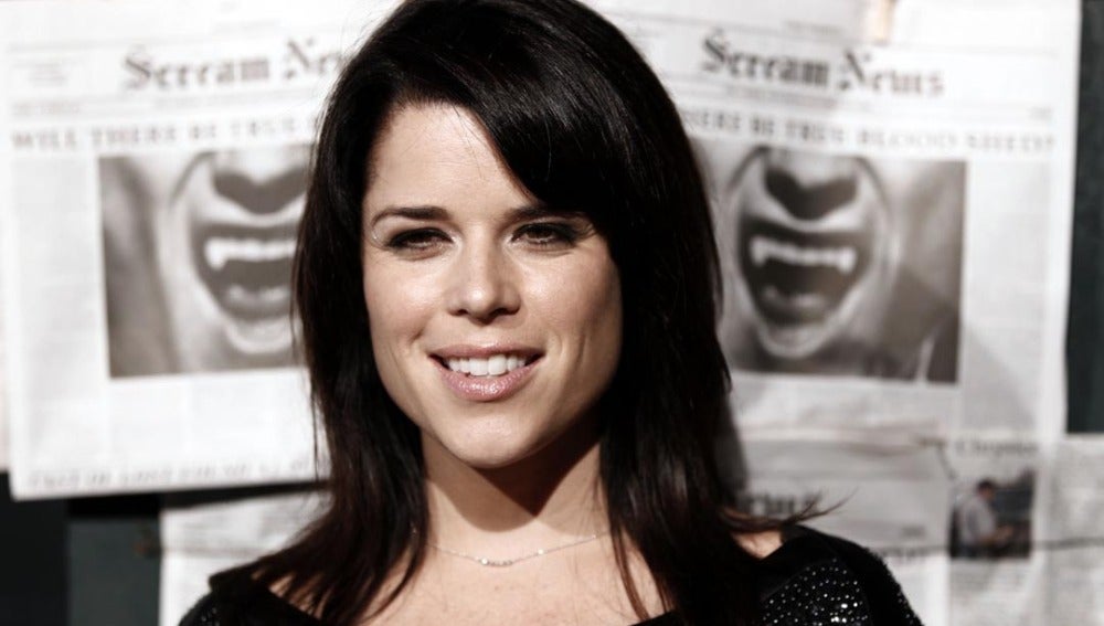 Neve Campbell
