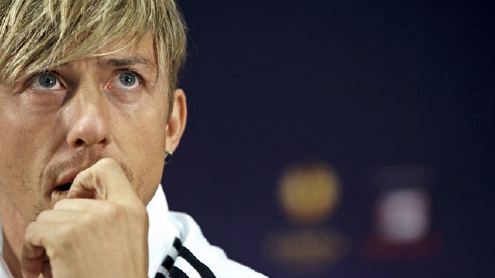 Guti y su particular inglés se convierten en el blanco de las burlas de Twitter