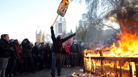 Disturbios estudiantiles en Londres