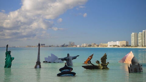 Monumentos sumergidos en Canc&uacute;n