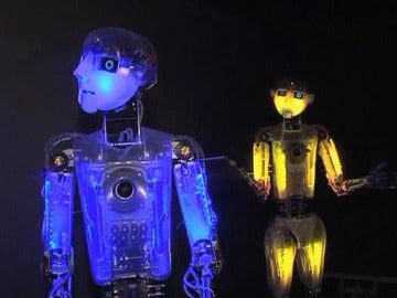 Robots actores en Varsovia