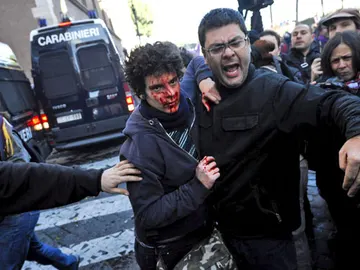 Varios manifestantes resultaron heridos Varios manifestantes resultaron heridos