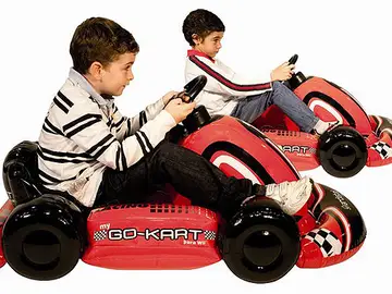 Un kart en el salón Un kart en el salón
