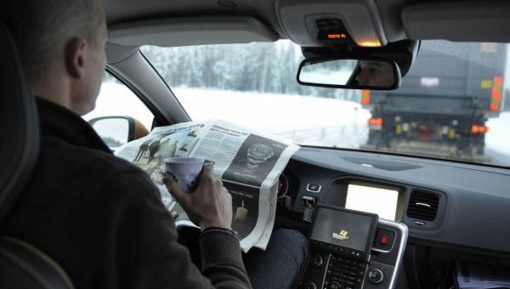  Prueban con éxito en Suecia el coche sin conductor