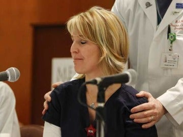 Gabrielle Giffords, ante los medios ante de iniciar su recuperación