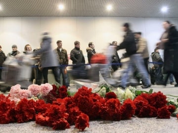 Flores en el aeropuerto de Moscú