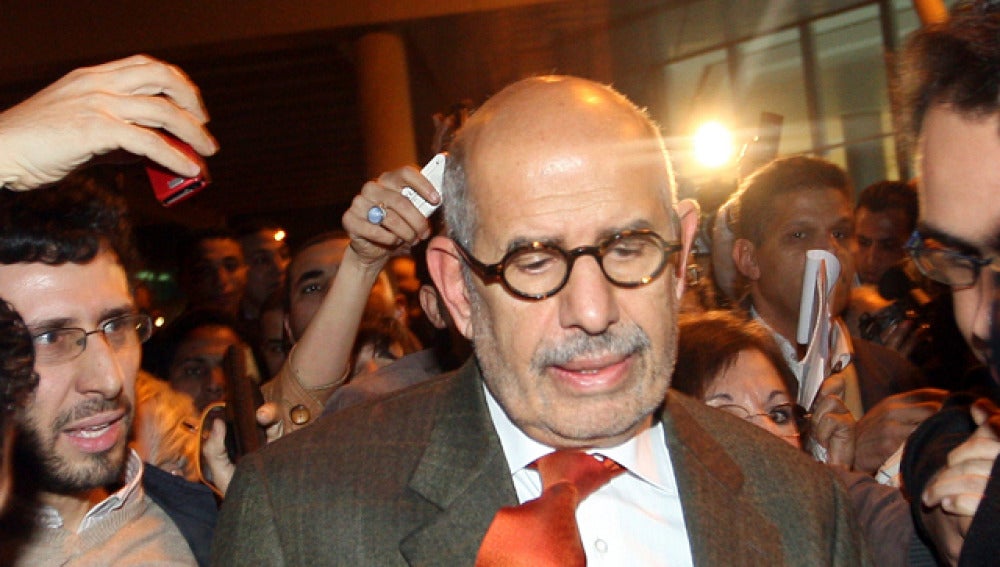ElBaradei, en su regreso a Egipto