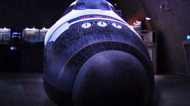 Se inaugura la exposición más grande sobre objetos de la NASA