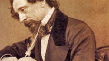 El escritor inglés Charles Dickens