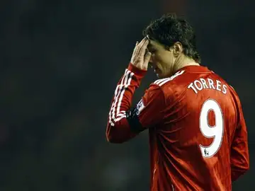 Fernando Torres con la camiseta del Liverpool Fernando Torres con la camiseta del Liverpool