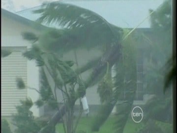 El ciclón Yasi amenaza a Australia El ciclón Yasi amenaza a Australia