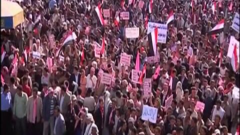 M&aacute;s de 20.000 opositores se manifiestan contra el r&eacute;gimen yemen&iacute;