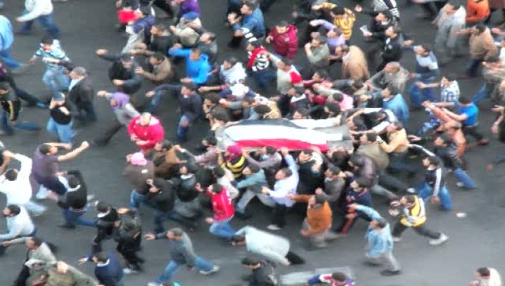 Regresan los turistas canarios de Egipto