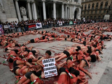 Protestas en México contra los toros