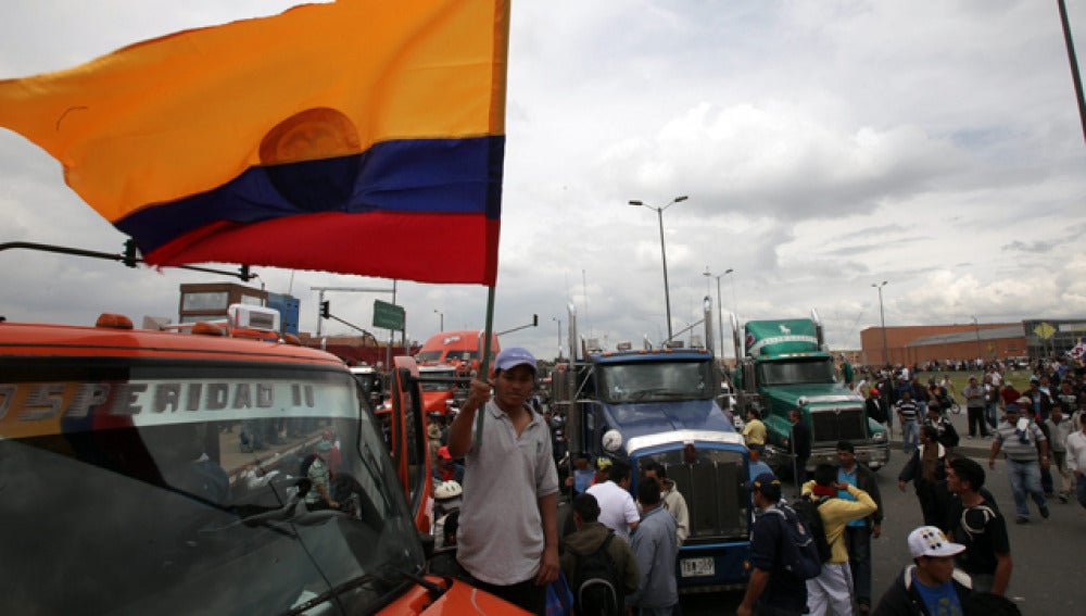 El Gobierno colombiano utilizará la fuerza para poner fin a la huelga de camioneros