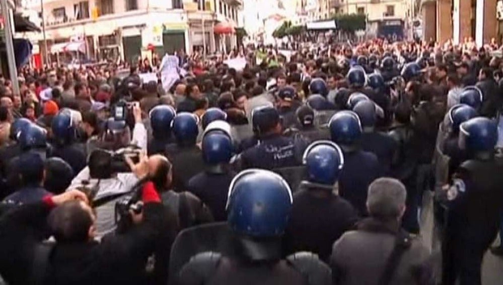 Disturbios en Argel