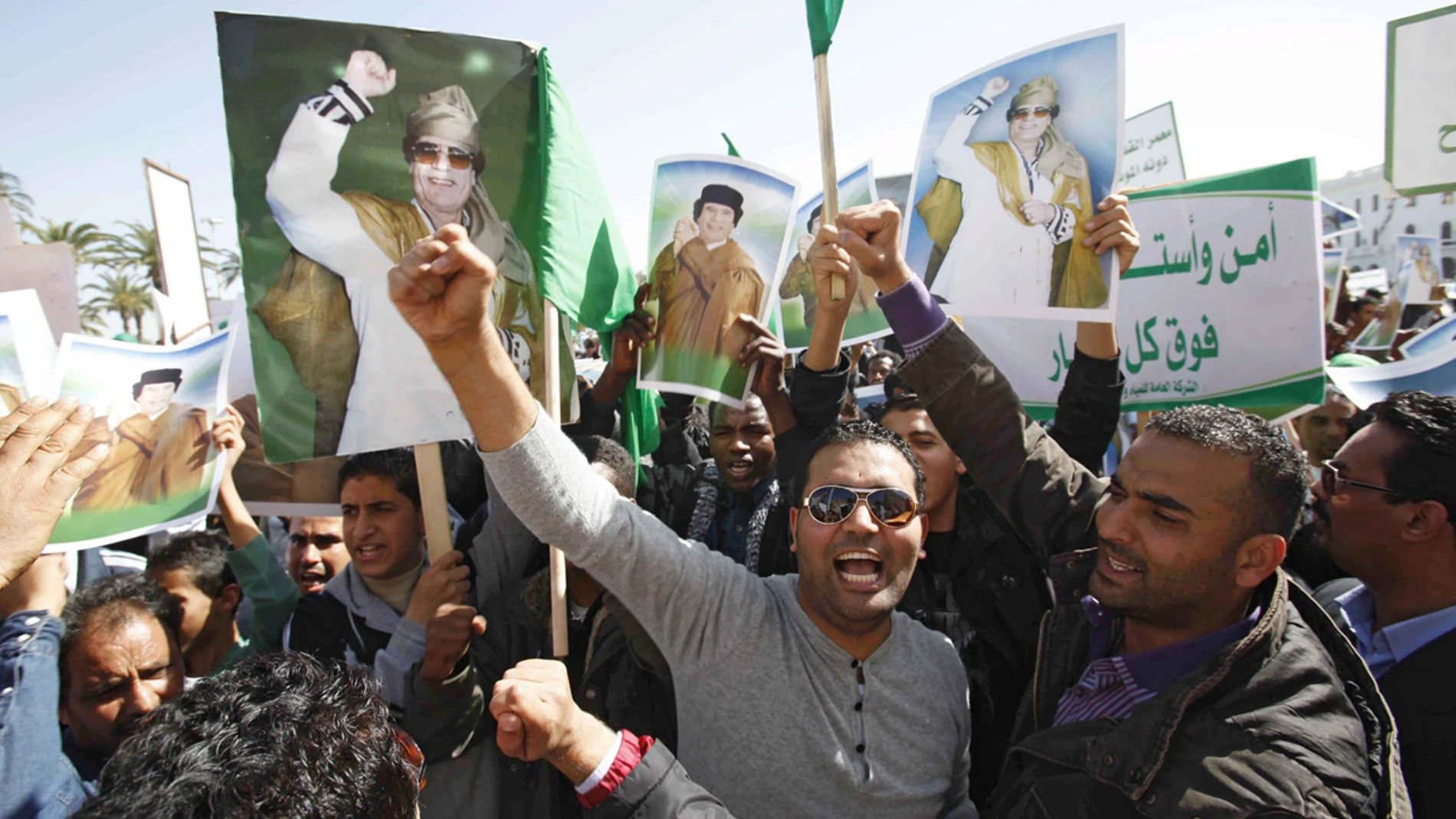 Libia arde contra Mubarak Libia arde contra Mubarak