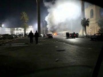 El ejercito libio continúa ejerciendo la represión