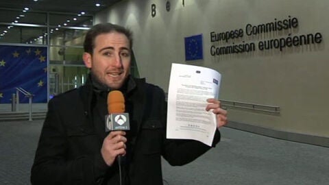 Bruselas sanciona a Gadafi