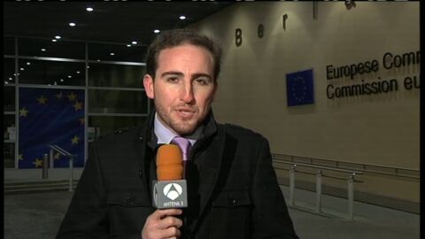 La UE estudia medidas contra Gadafi